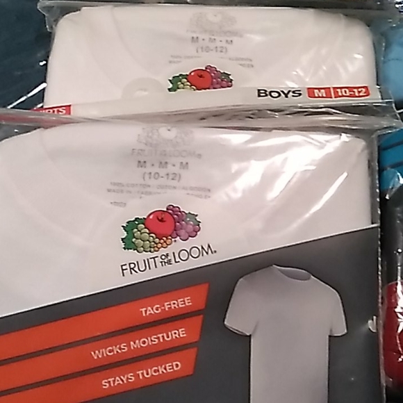 Boys under t-shirts and boxer briefs - Picture 3 of 3